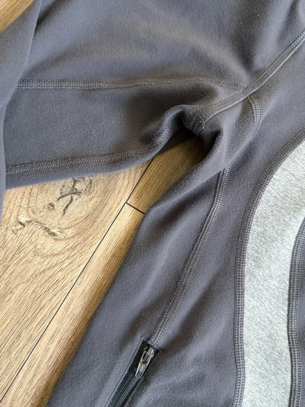 Lululemon Stride Full Zip Jacket Gray Size 4 (Small)